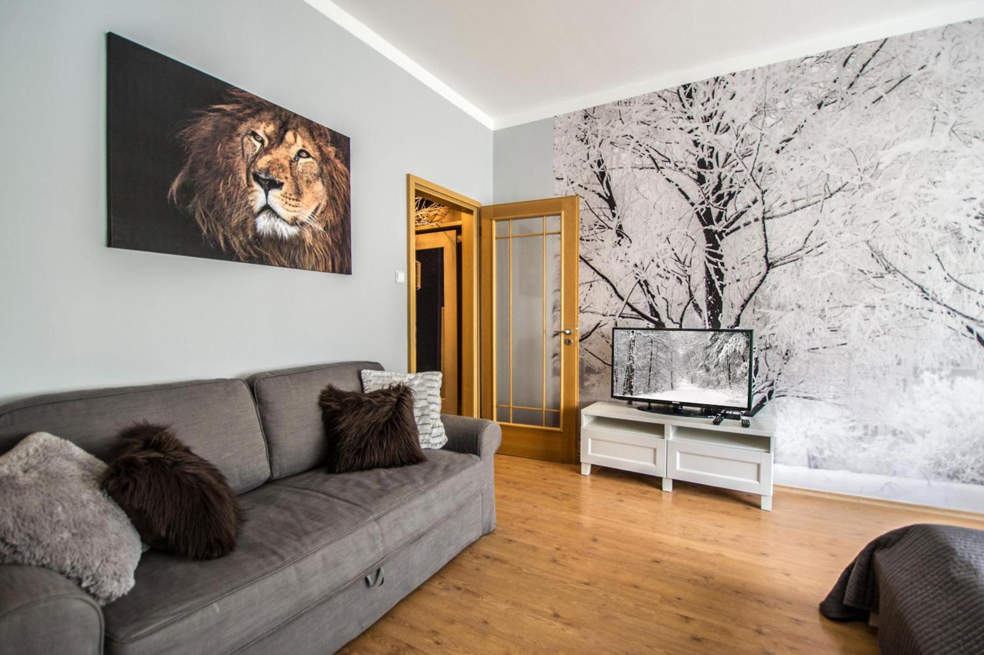 Main Prague Square Apartments Sauna And Fireplace מראה חיצוני תמונה