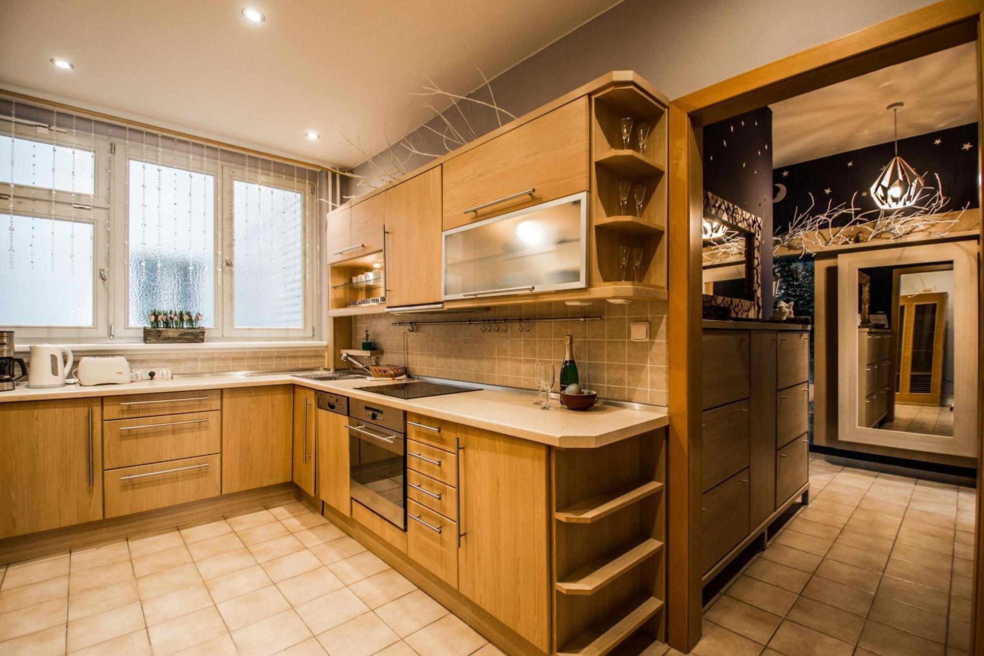 Main Prague Square Apartments Sauna And Fireplace מראה חיצוני תמונה