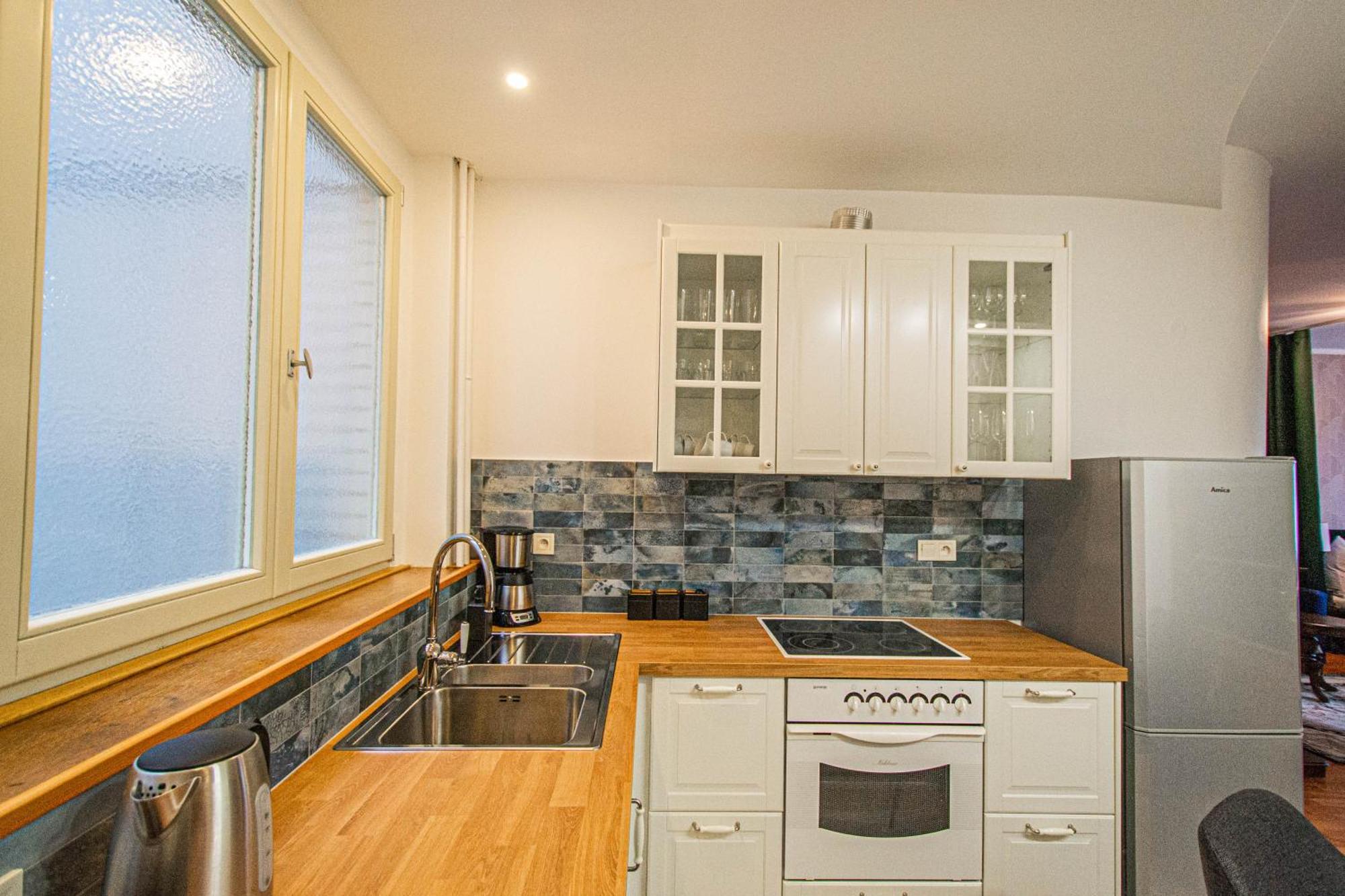 Main Prague Square Apartments Sauna And Fireplace מראה חיצוני תמונה