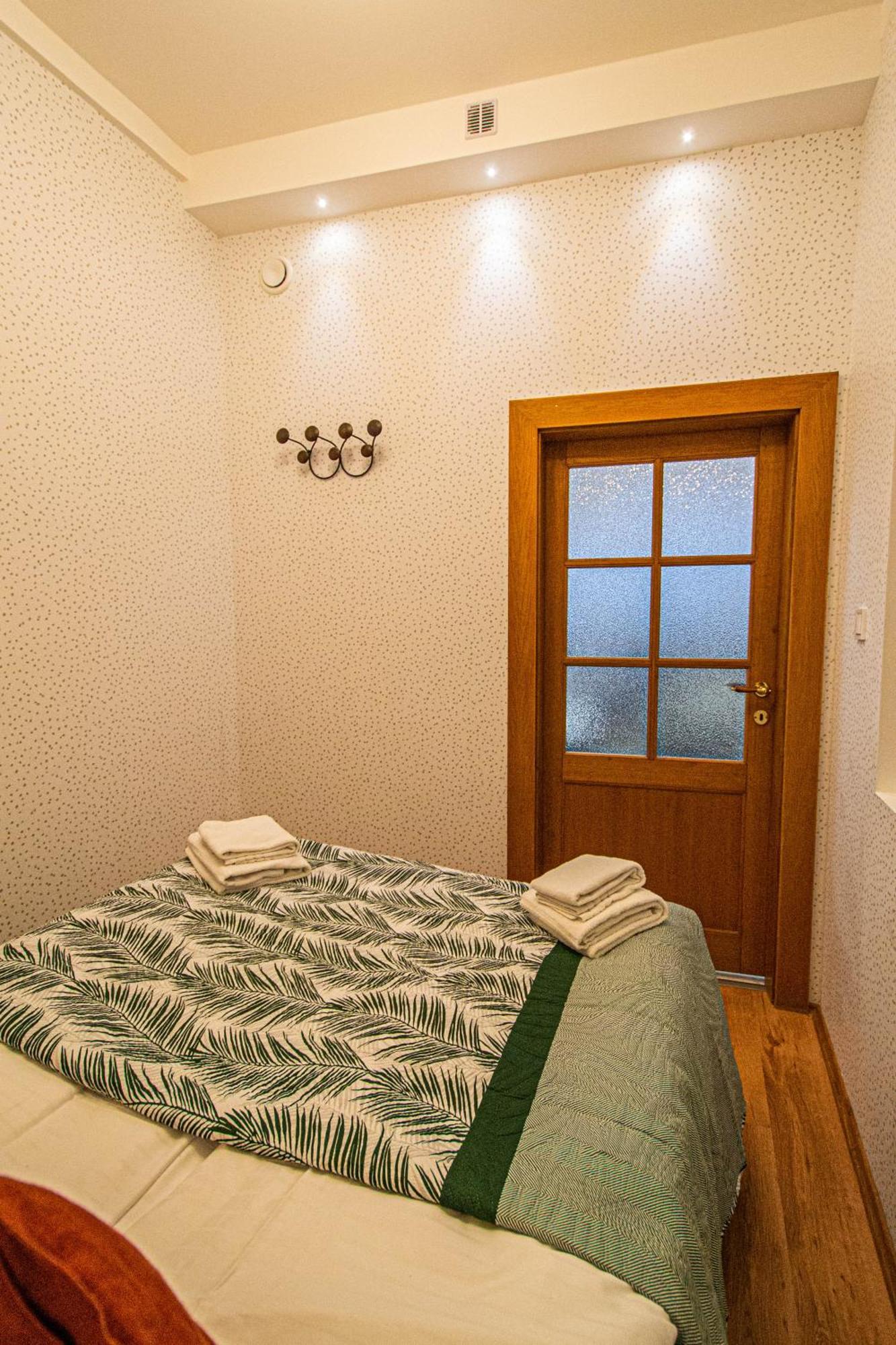 Main Prague Square Apartments Sauna And Fireplace מראה חיצוני תמונה