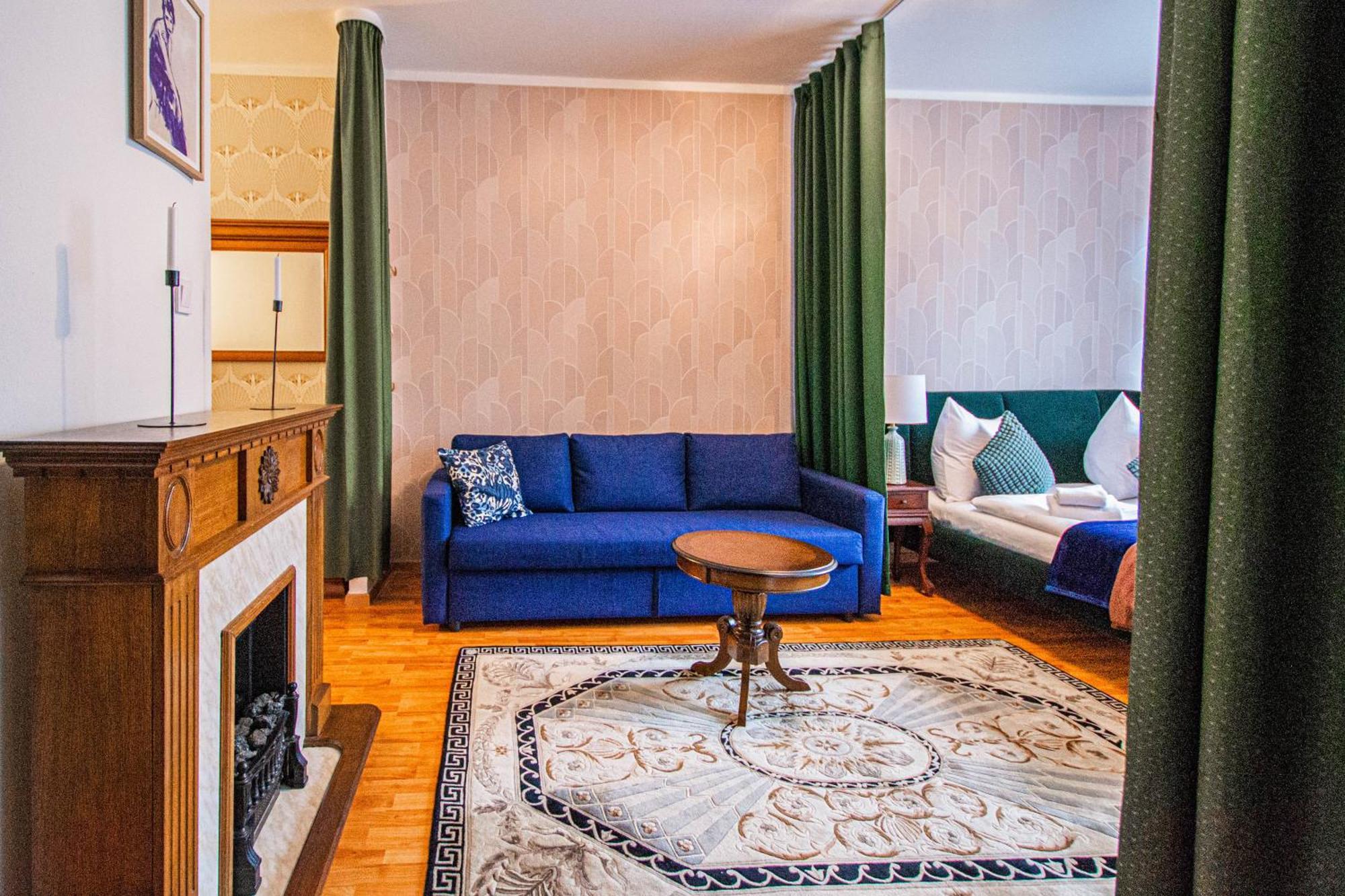 Main Prague Square Apartments Sauna And Fireplace מראה חיצוני תמונה